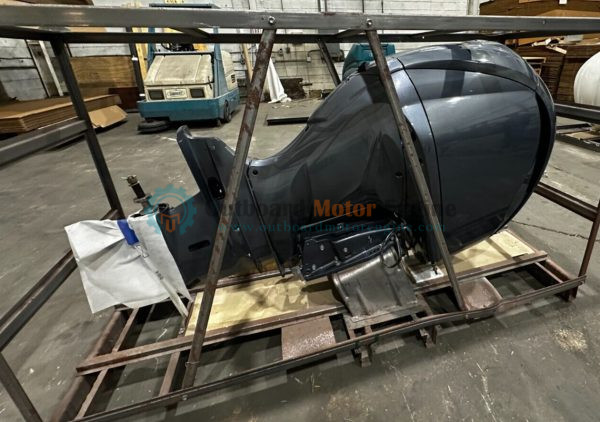 Yamaha 250HP DEC Outboard Left Hand 25" Shaft - Image 2