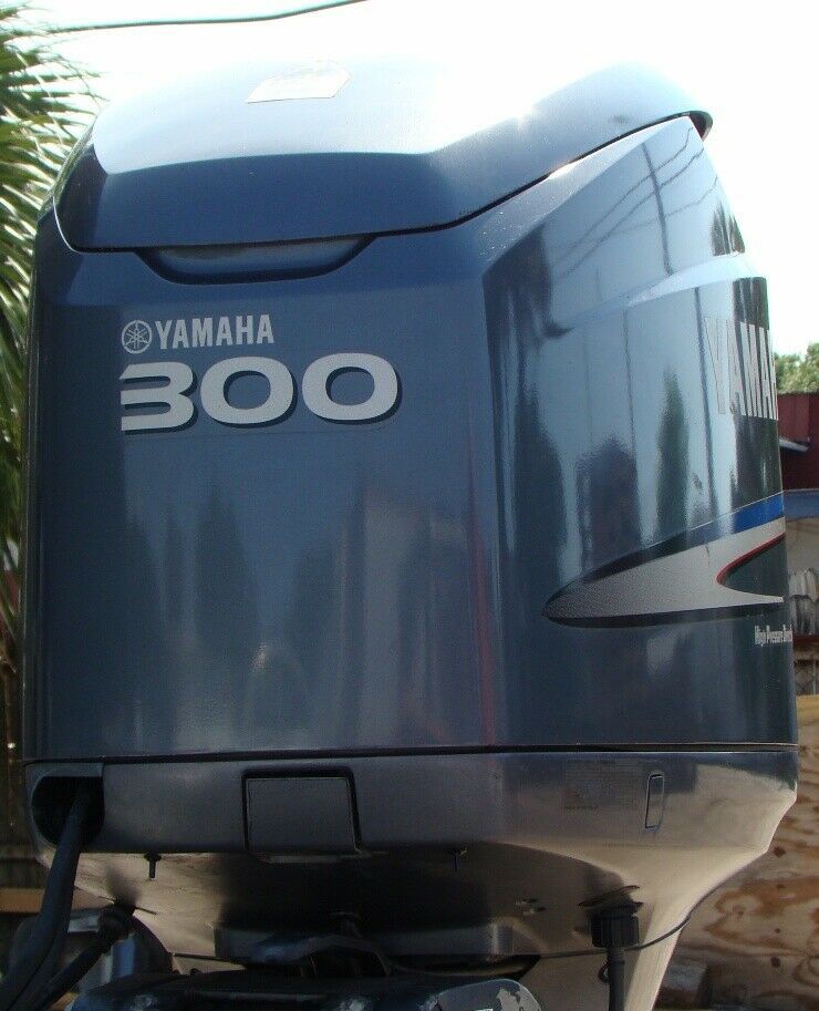 2004 Yamaha 300 HP HPDI 2-Stroke 30” Outboard Motor