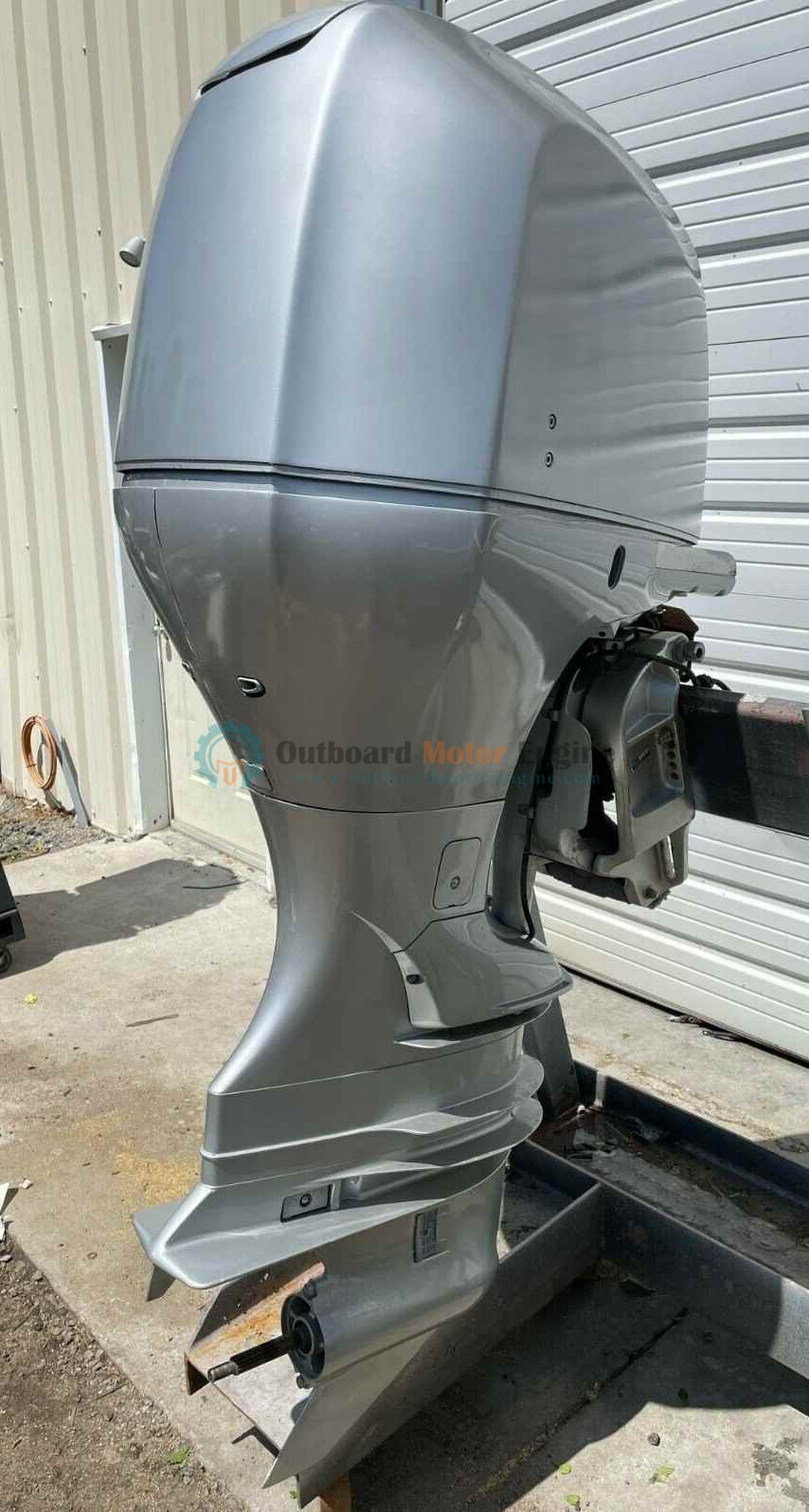 2006 Honda 225HP Four Stroke with 30 Shaft Outboard Engine