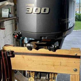 2014 Yamaha F300 300hp 30” 4-Stroke Outboard Boat Motor