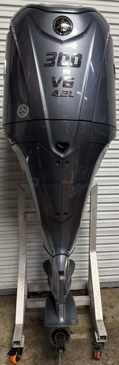 2021 Yamaha F300 300Hp 30 Shaft Length 4-Stroke Outboard